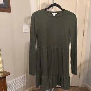 Luxology Green Long Sleeve Dress